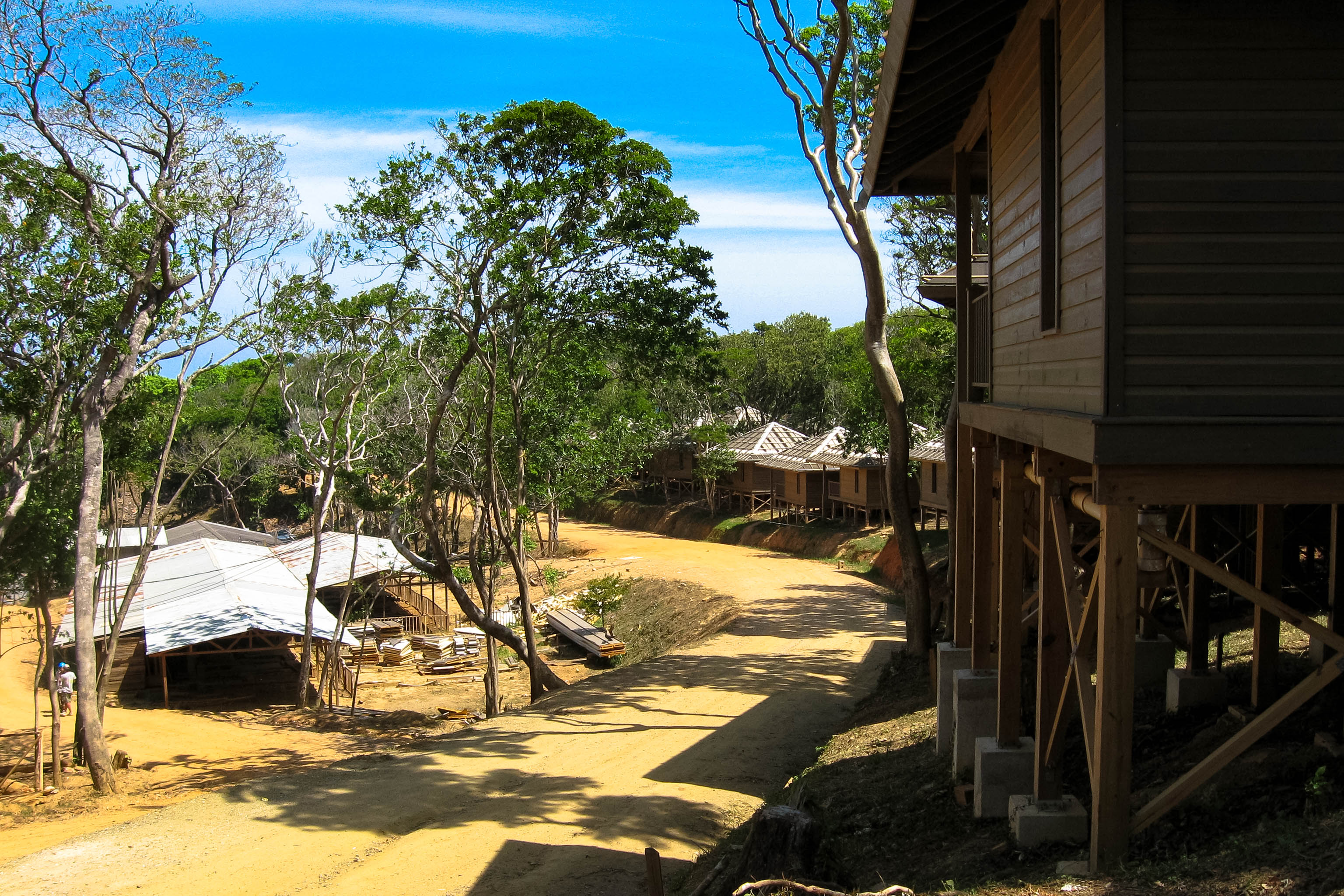 Medialuna Resort, Honduras
